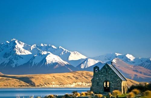 Tekapo House | Tekapo1929 Lakefront Villa