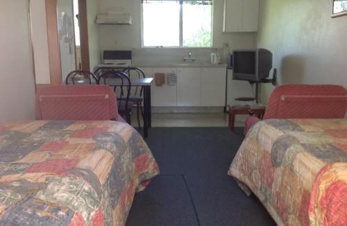 Greymouth Hotel | Breeze Motels