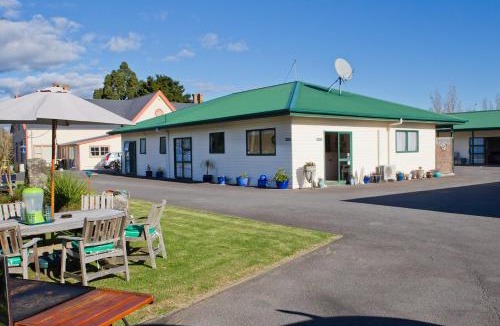 Coromandel Hotel | Coromandel Court Motel