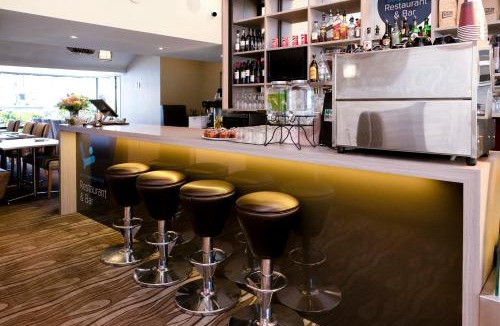 Burnside Hotel | Airport Gateway Christchurch