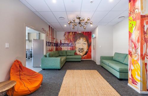 Rotorua Hostel | Rock Solid Backpackers Rotorua