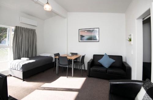 Napier Hotel | Spanish Lady Motel