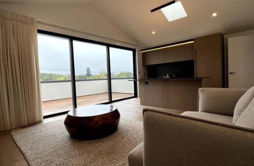 New Plymouth Villa | The Guest House on Birdwood