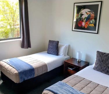 Ohakune Hostel | LKNZ Lodge & Cafe