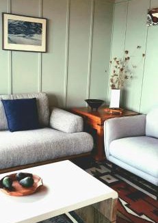 Tuateawa House | The Rock
