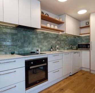 Three Kings Apartment | Stunning Self-contained Apartment
