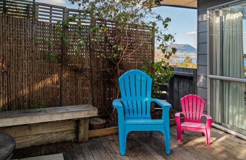 Acacia Bay House | Kinder Cottage - Taupo