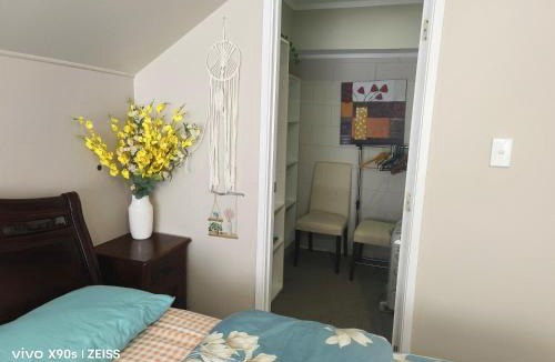 Massey House | Private Large double room