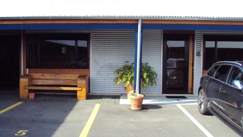 Westshore Hotel | The Rocks Motel