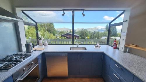 Hanmer Springs House | 17 Alpine Avenue