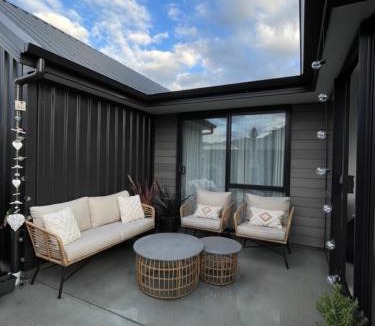Lower Shotover House | Queenstown Mountain Getaway