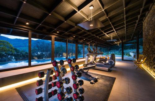 Pigeon Bay House | Annandale Coastal Farm Escape & Luxury Villa Collection