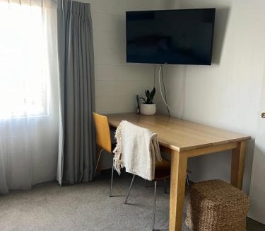Mount Maunganui Bed & Breakfast | Downtown B&B