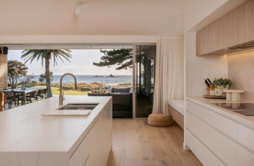 Mount Maunganui Villa | 36 Marine - Unparalleled beachfront luxury