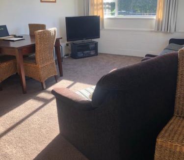 Cambridge Bed & Breakfast | Horseinaround