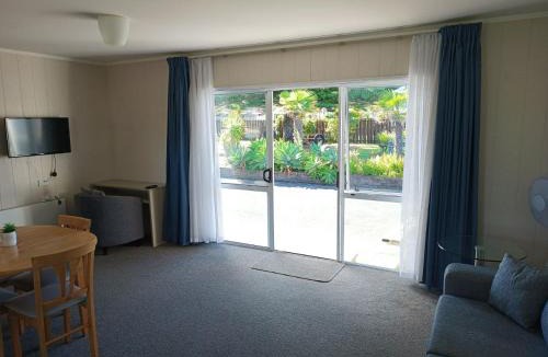 Waihi Beach Apartment | Beaches Motel