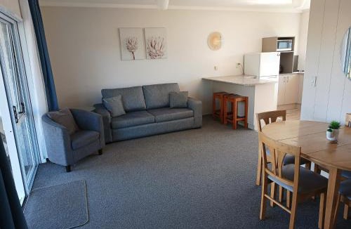 Waihi Beach Apartment | Beaches Motel