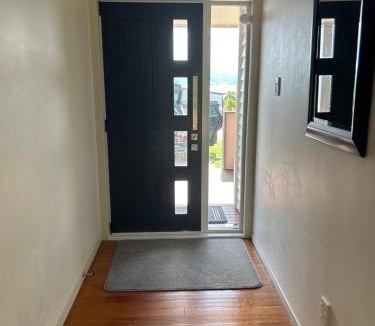 Owhata House | Rotorua Lakes Cottage