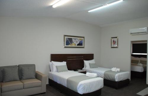 Mangere Hotel | Auckland Airport Kiwi Motel