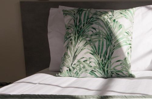 Woodhill Hotel | BK's Pohutukawa Lodge