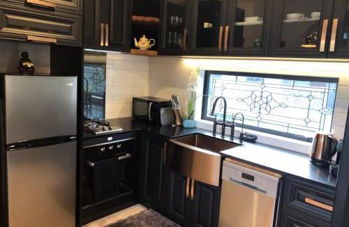 Egmont Village House | Luxury Farm Escape Tiny Home New Plymouth-Egmont Village