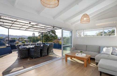 Pauanui House | Sol Vista Paku - Pauanui Holiday Home
