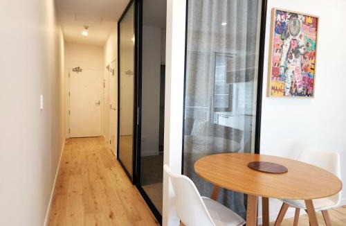 Te Aro Apartment | U Suites on Victoria