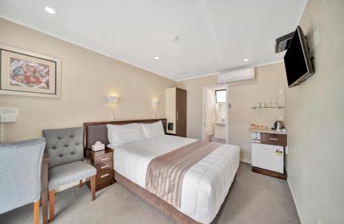 Epsom Hotel | Tudor Court Motor Lodge