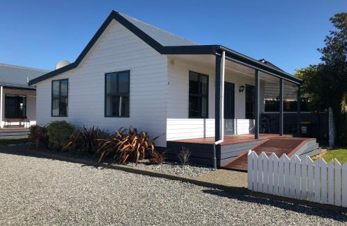 Hokitika House | Amberlea Cottages