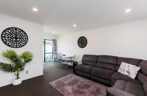 Palmerston North Hotel | Camelot Motor Lodge and Conference Centre