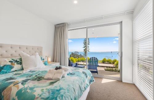 Maraetai Apartment | Maraetai Couples Retreat - Omana Beach Apartment