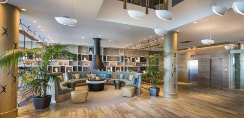 Auckland Central Business District Hotel | Hilton Auckland