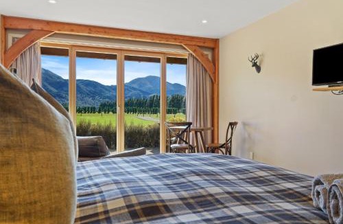 Hanmer Springs Cabin | Hanmer High Country Views