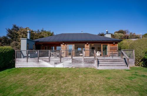 Lake Hawea House | Hāwea Lakehouse - Lake Hāwea Holiday Home