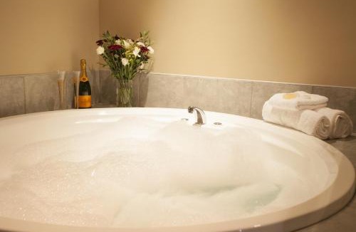 Palmerston North Hotel | Cornwall Motor Lodge