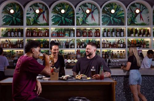 Auckland Central Business District Hotel | LyLo Auckland