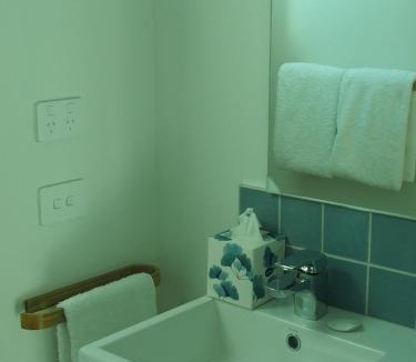 Te Anau Apartment | Boutique Tiny House - Te Anau Country Accommodation