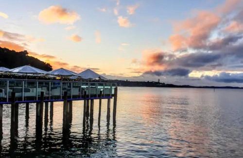 Paihia Apartment | Garden Bliss & Bird Sanctuary in Paihia Estuary