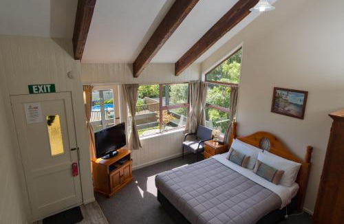 Howick Hotel | Howick Motor Lodge