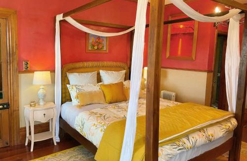 Wayby Bed & Breakfast | Tracy's Boutique B&B Farmstay