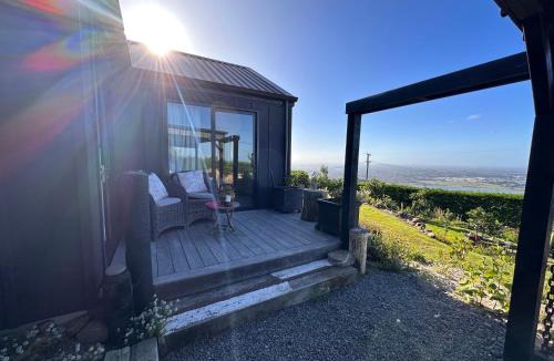 Mount Pleasant Bed & Breakfast | 340 Degrees Alps & Sea Eco Living