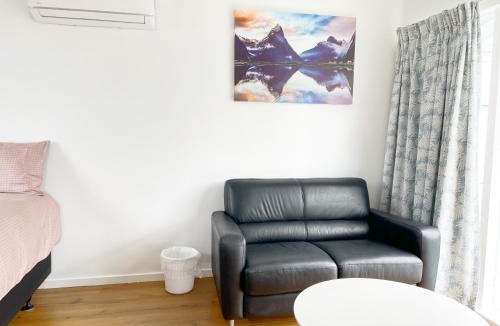 Takapuna Hotel | Pupuke Manor Motel