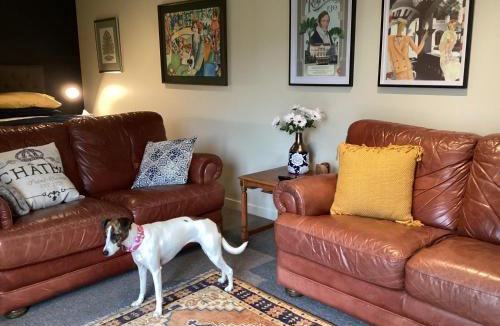 Dunedin Apartment | Hadley Close