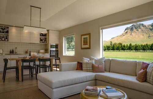 Tuki Tuki Cabin | Craggy Range Luxury Vineyard Retreat