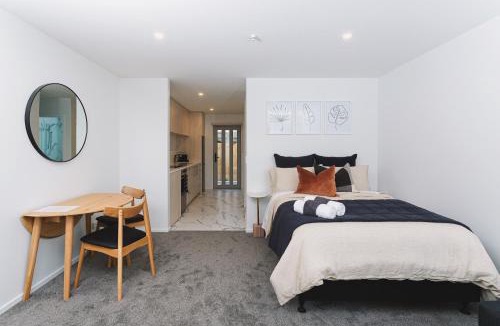 Addington Apartment | 1 bed Central City Deluxe w/carpark