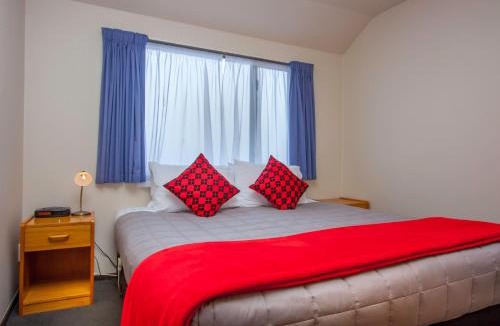 Riccarton Hotel | Deans Bush Motel