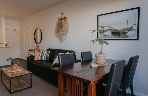 Gisborne Apartment | Boutique @ Portside Hotel