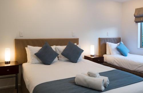 Akaroa Hotel | Tresori Motor Lodge