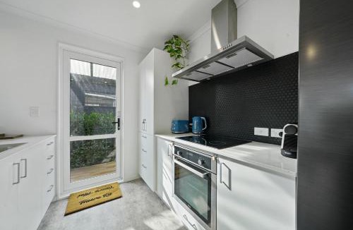 Martinborough House | Treasure on Tuscan - Martinborough Holiday Home