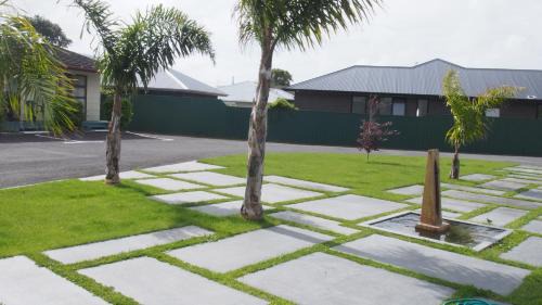 New Plymouth Hotel | Coronation Court Motel